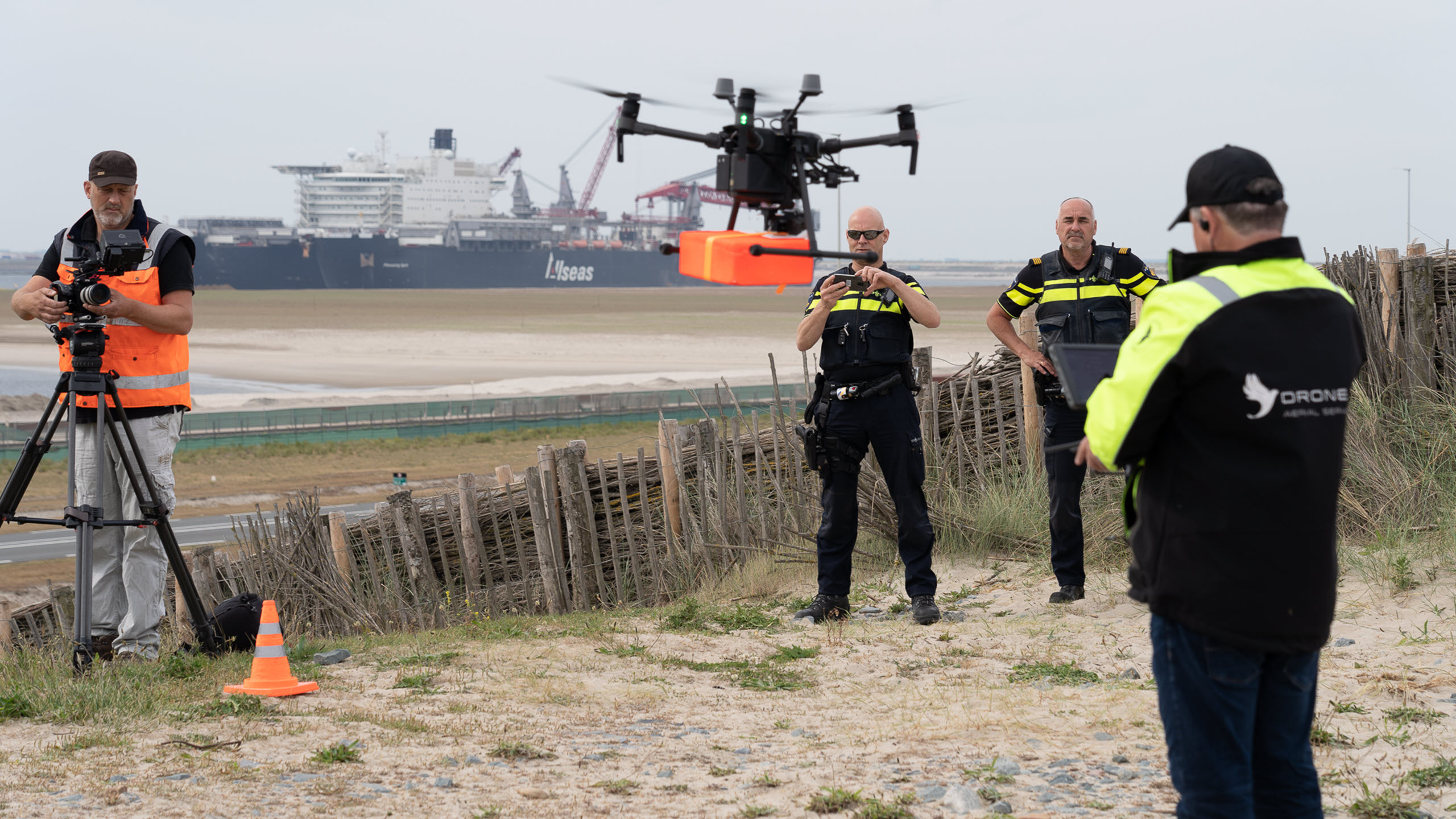 DroneQ_Pioneering Spirit